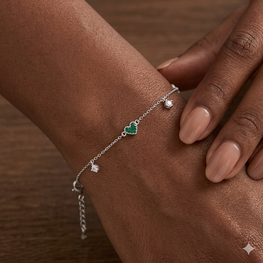 Emerald Heart Charms Silver Bracelet