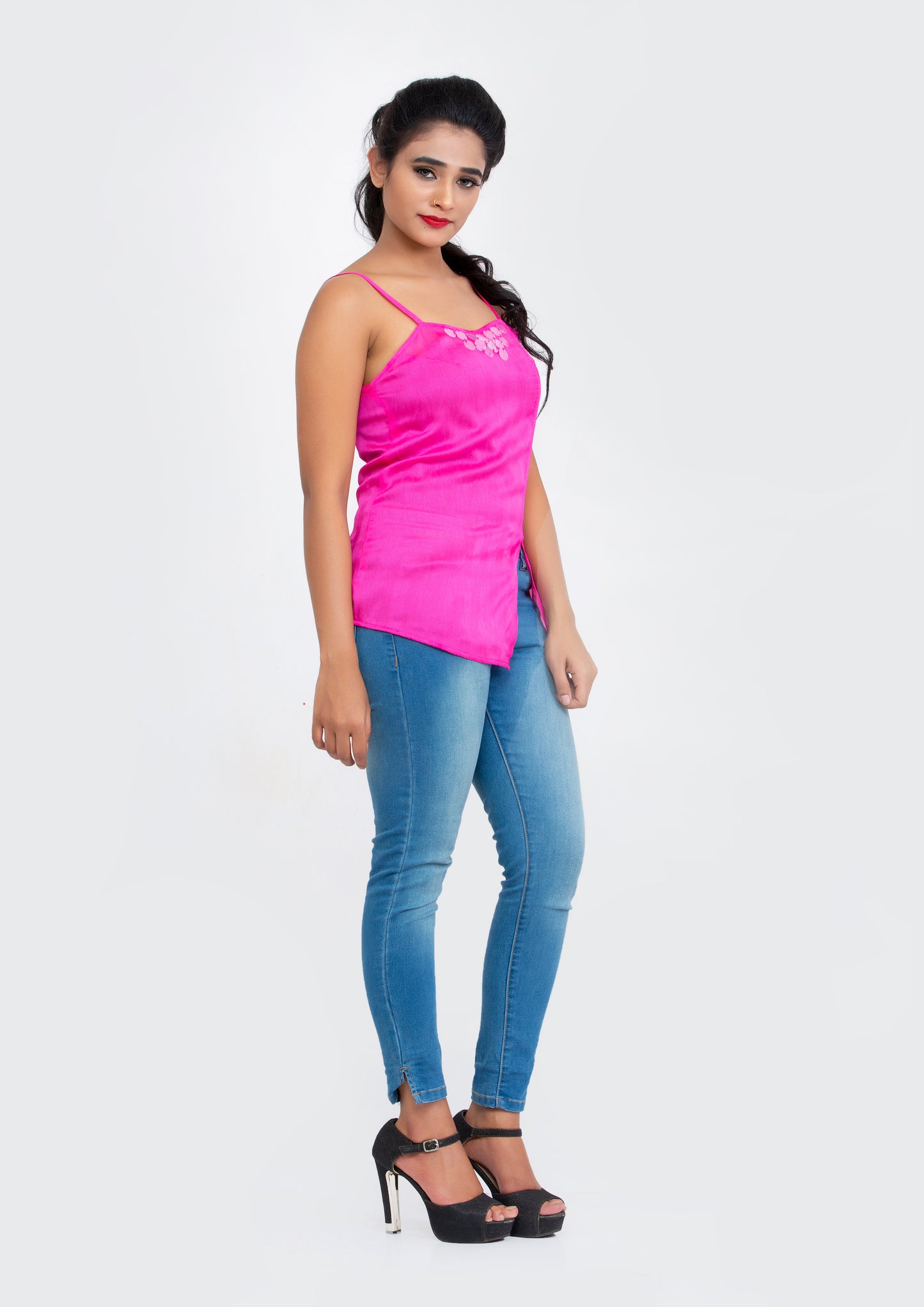 Pink spaghetti polyester Top with neck sequins design