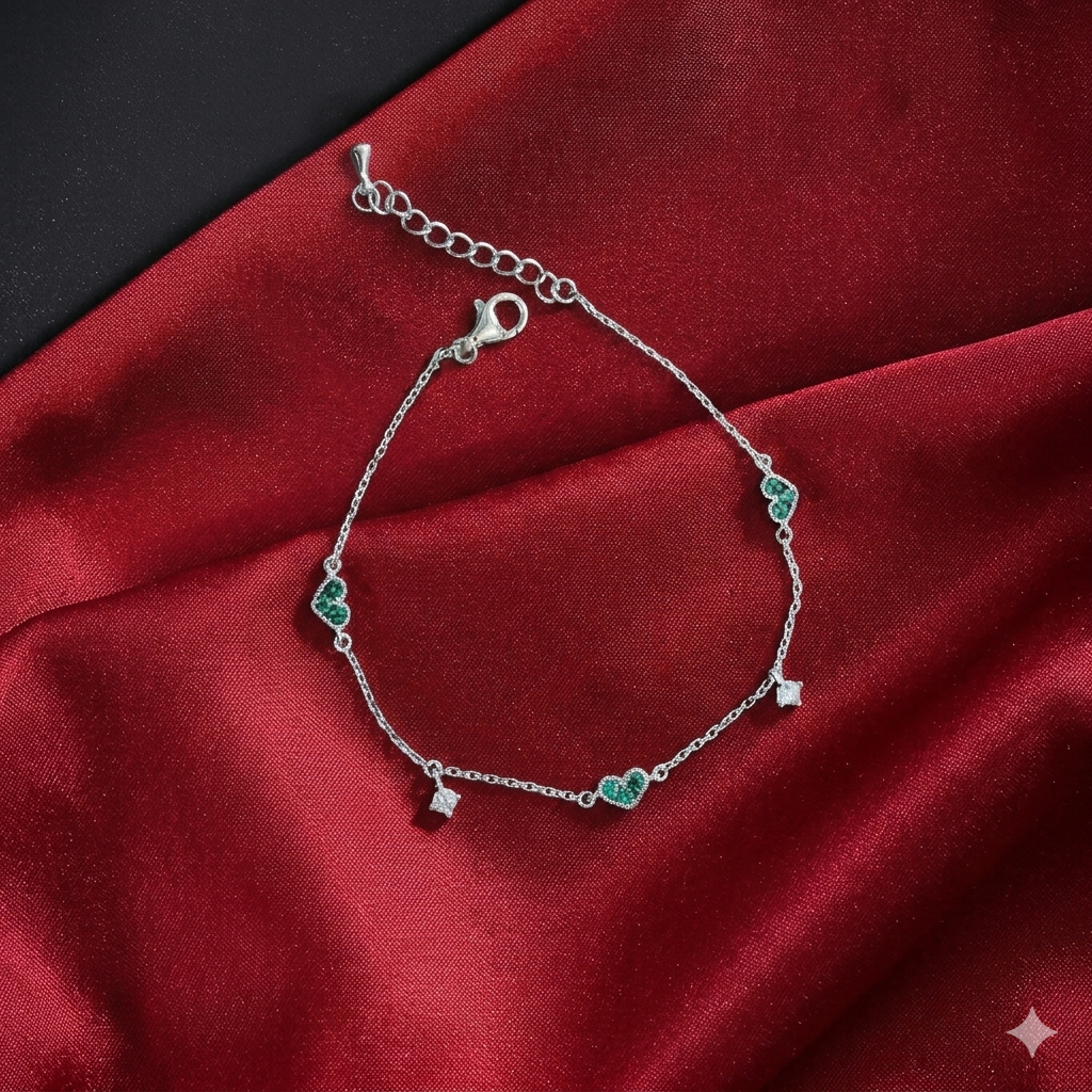 Emerald Heart Charms Silver Bracelet