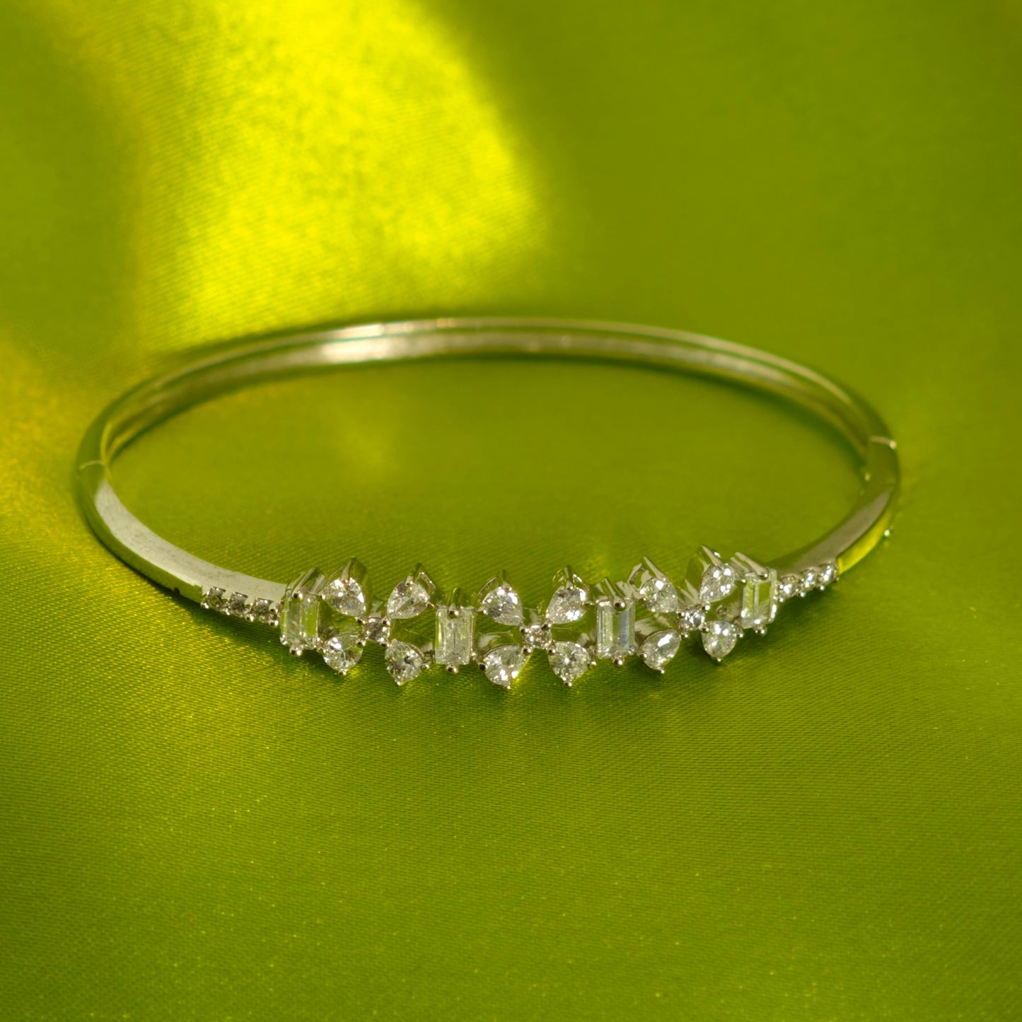 Four Leaf Zircon Clover Silver Kada