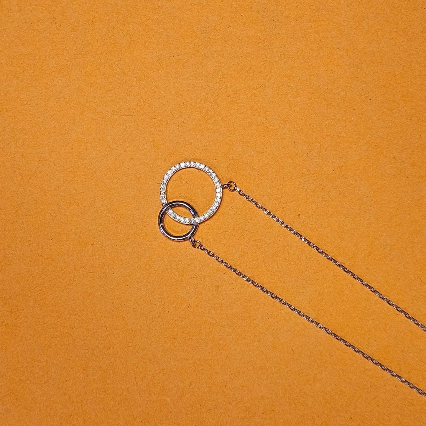 Circle in Circle pendant with chain